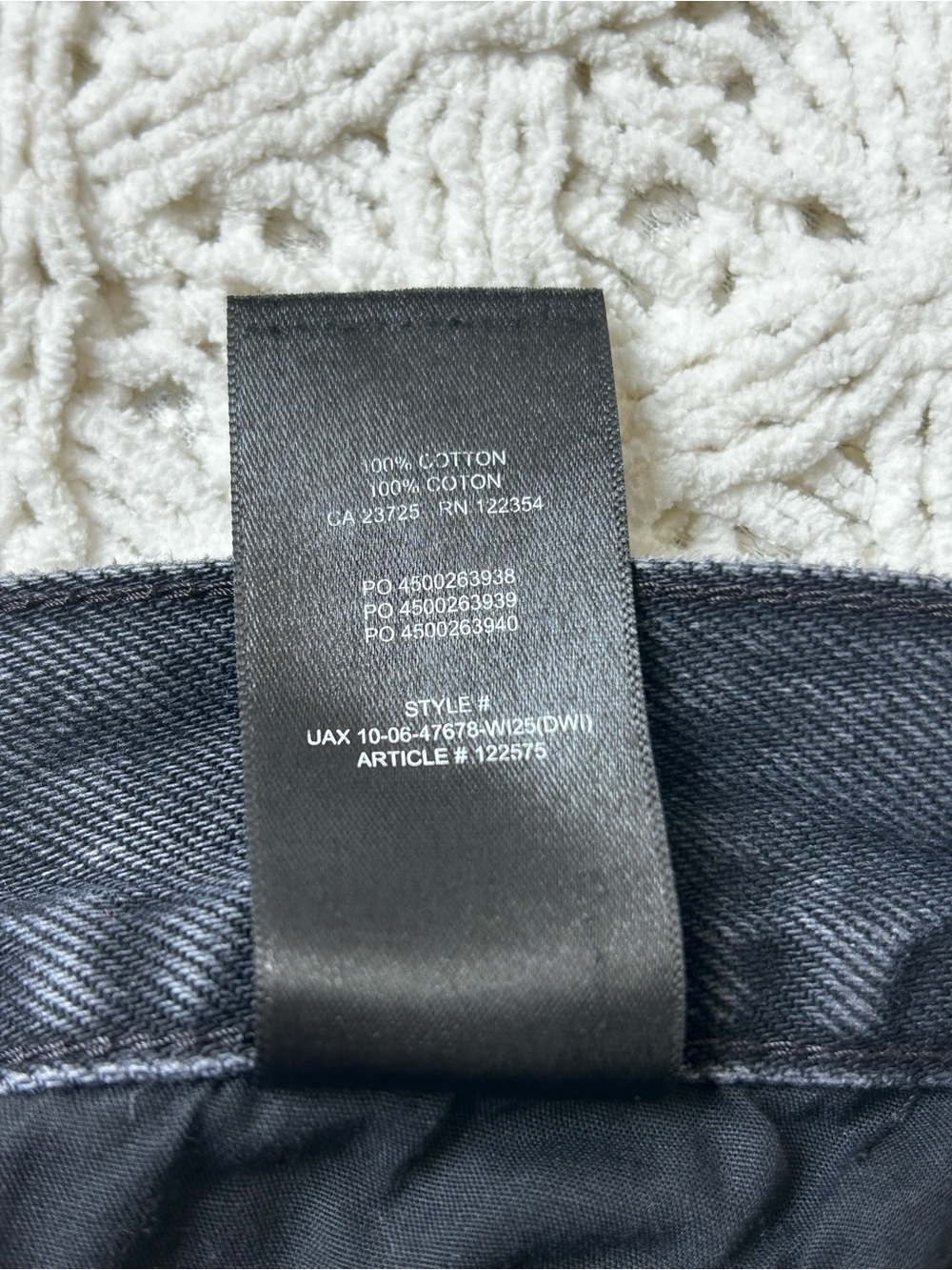 Denim Forum - The Farrah Lo-Rise Wide Jean - Picture 10 of 12